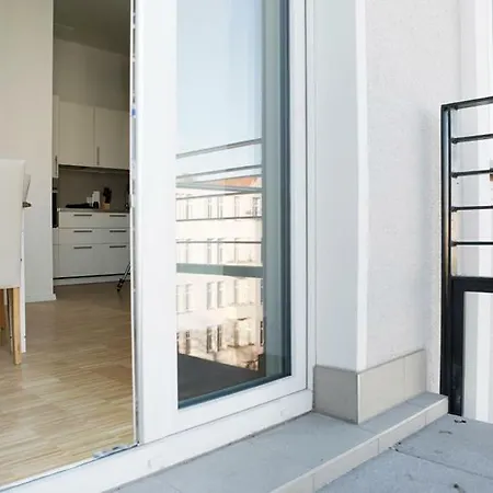 شقة Sc 01 By Rockchair L Superhost Status L 2 Bedrooms Boxspringbeds Balcony Elevator - Cozy Family & Business Flair Welcomes You! برلين
