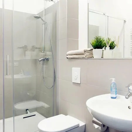 Sc 01 By Rockchair L Superhost Status L 2 Bedrooms Boxspringbeds Balcony Elevator - Cozy Family & Business Flair Welcomes You! Apartmán Berlín