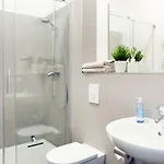 Sc 01 By Rockchair L Superhost Status L 2 Bedrooms Boxspringbeds Balcony Elevator - Cozy Family & Business Flair Welcomes You! Apartamento Berlim